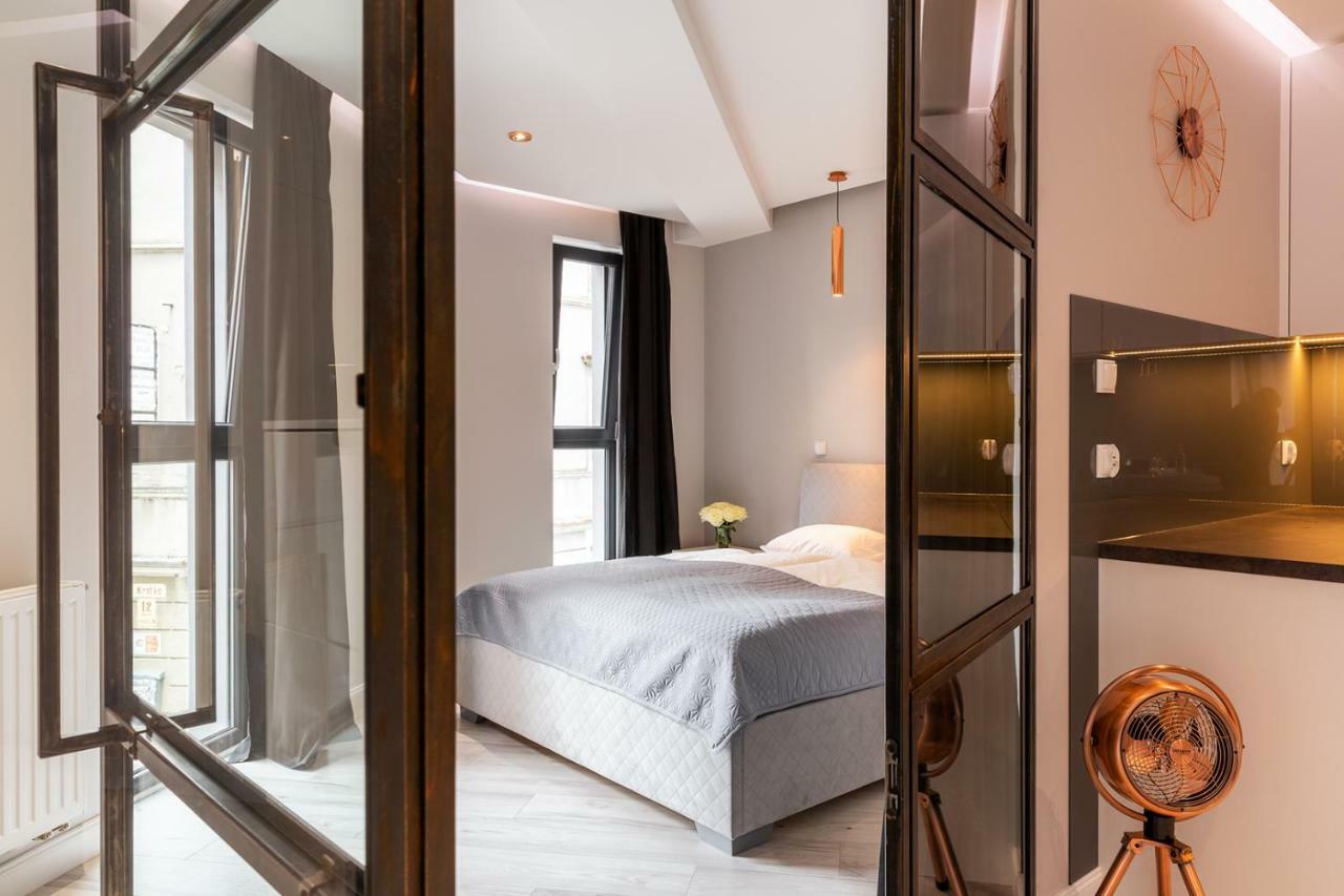 Apartament Miedziany イェレニャ・グーラ エクステリア 写真